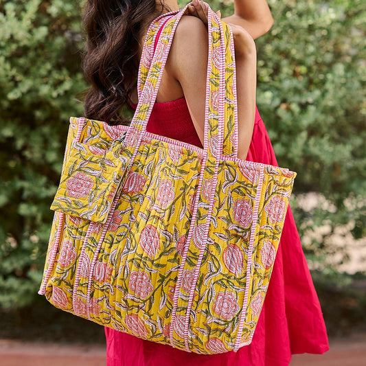 Quilted Tote Bag - Bright Dahlias