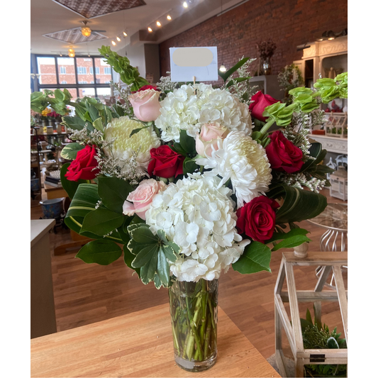 The "Timeless Romance" Arrangement