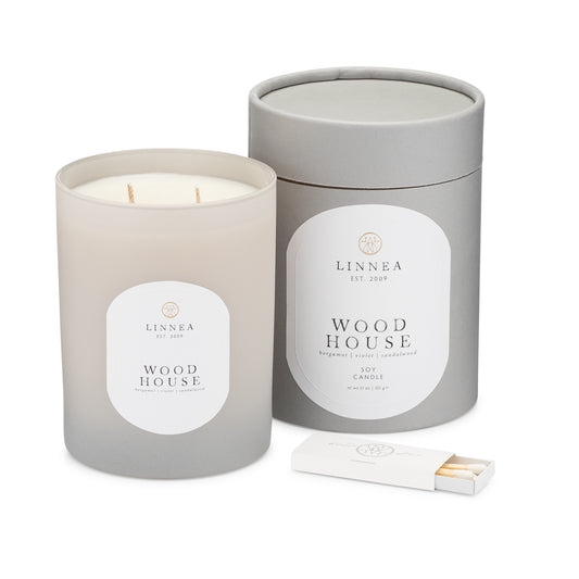 'Wood House' - LINNEA Candle