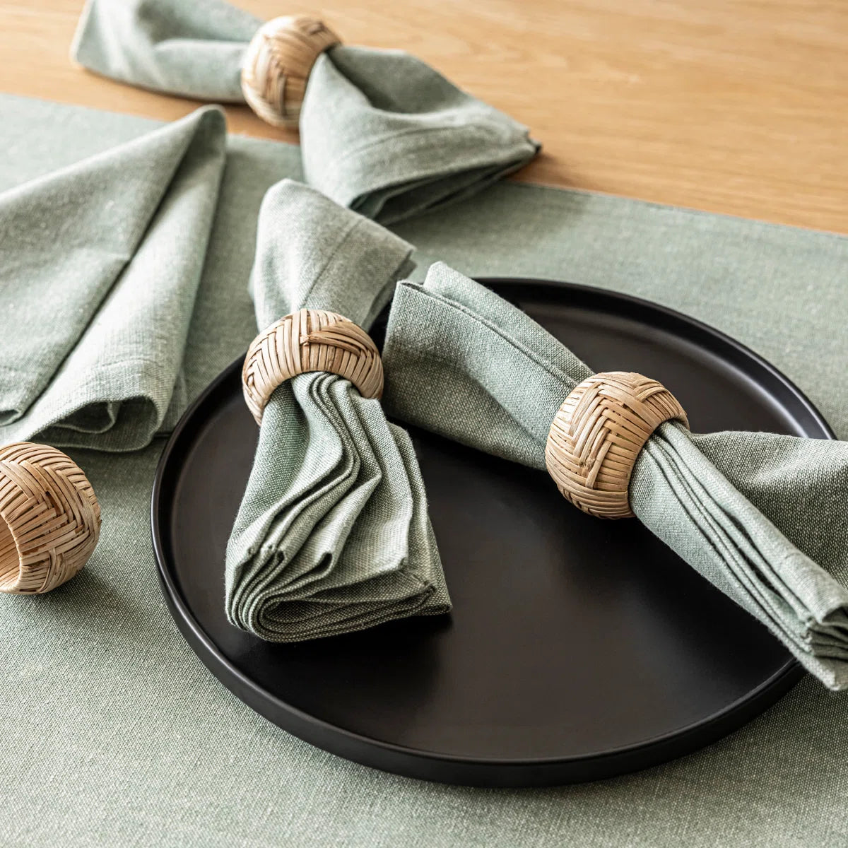 Set of 4 Woven Wicker Napkin Rings